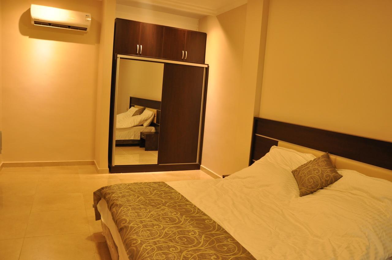 Panda Hotel Apartments Амман Екстер'єр фото